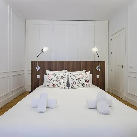 Charming Lavapies Center Apartment Madrid Exterior photo