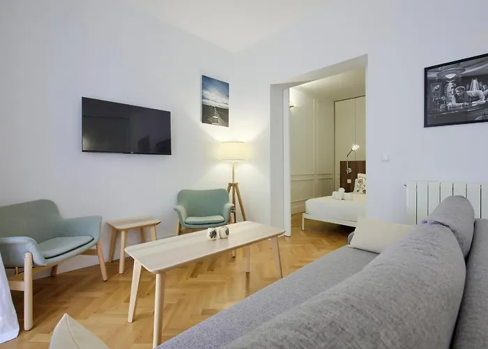 Charming Lavapies Center